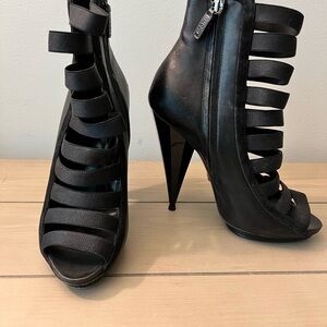 Black Strappy Heeled Sandals